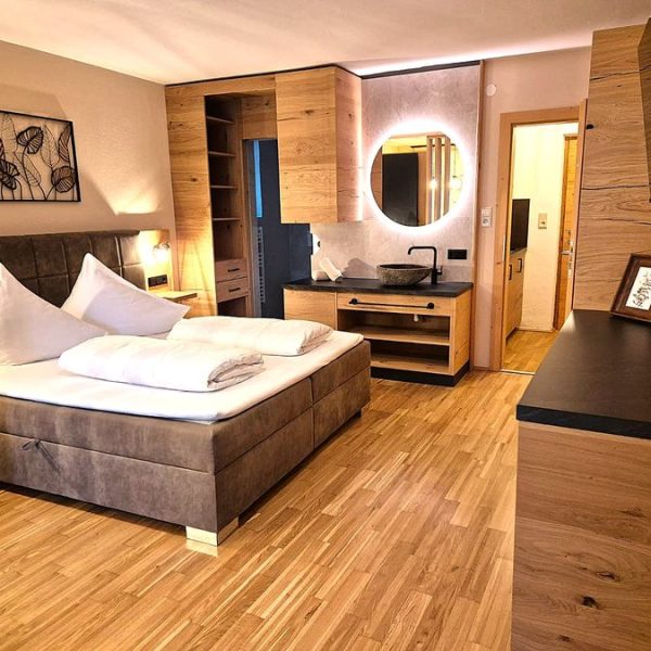 Adler Junior Suite 1